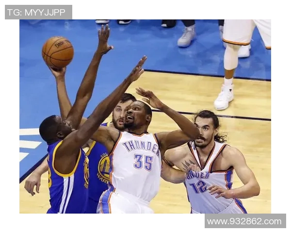 勇士与雷霆季后赛对决新泽州精彩回顾与分析